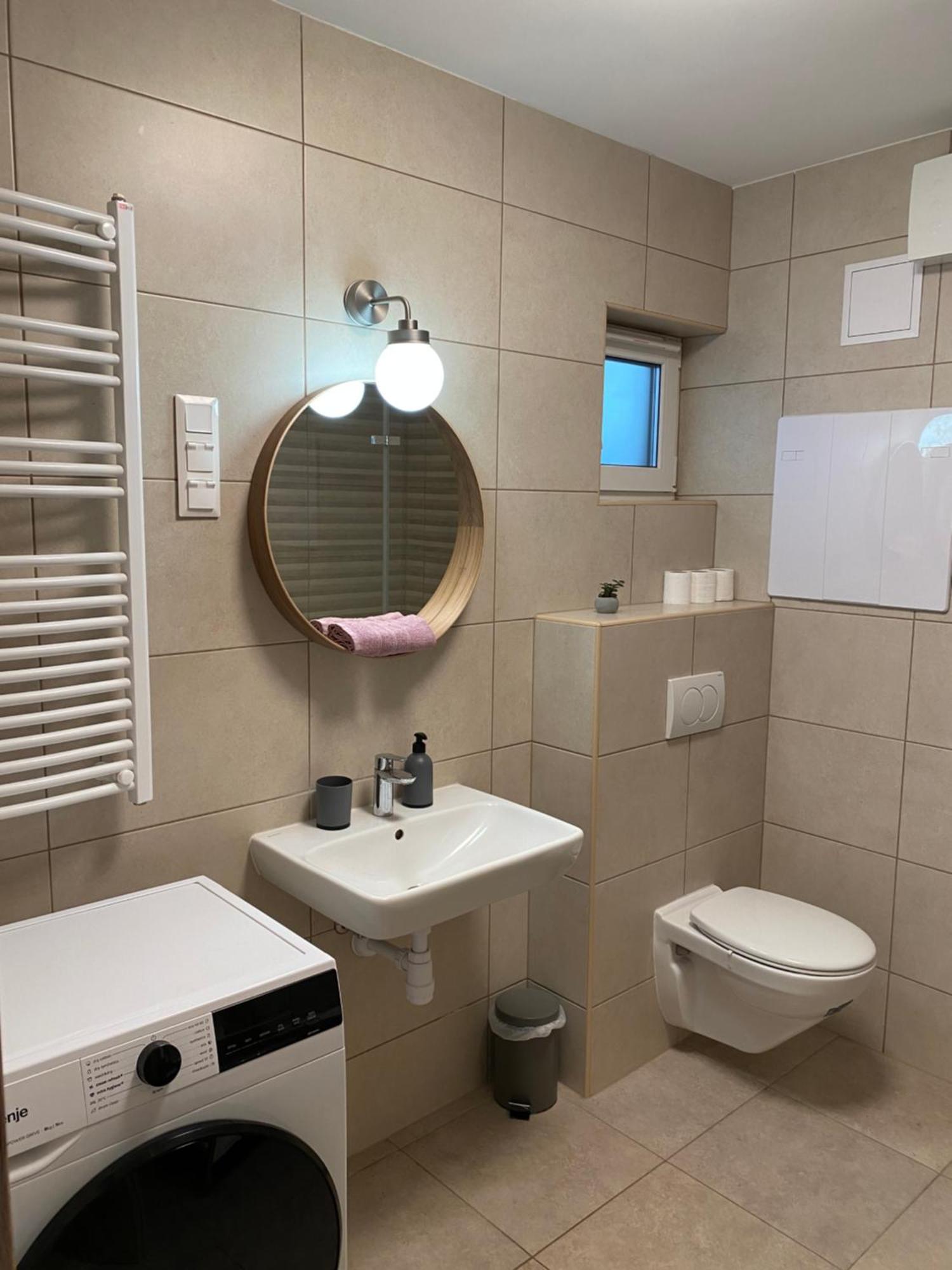 R77 Apartment Downtown - Penthouse Budapest Luaran gambar