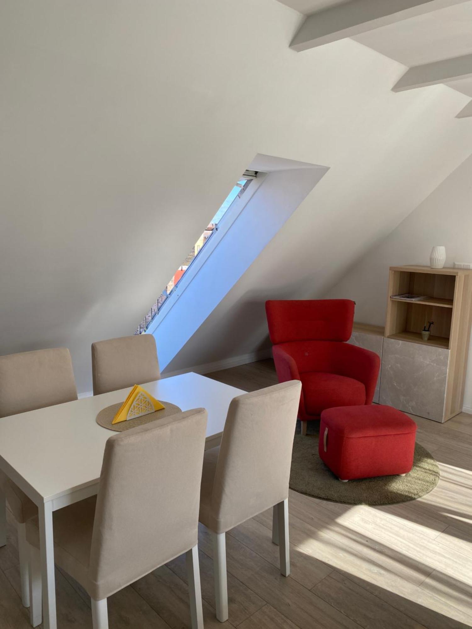 R77 Apartment Downtown - Penthouse Budapest Luaran gambar
