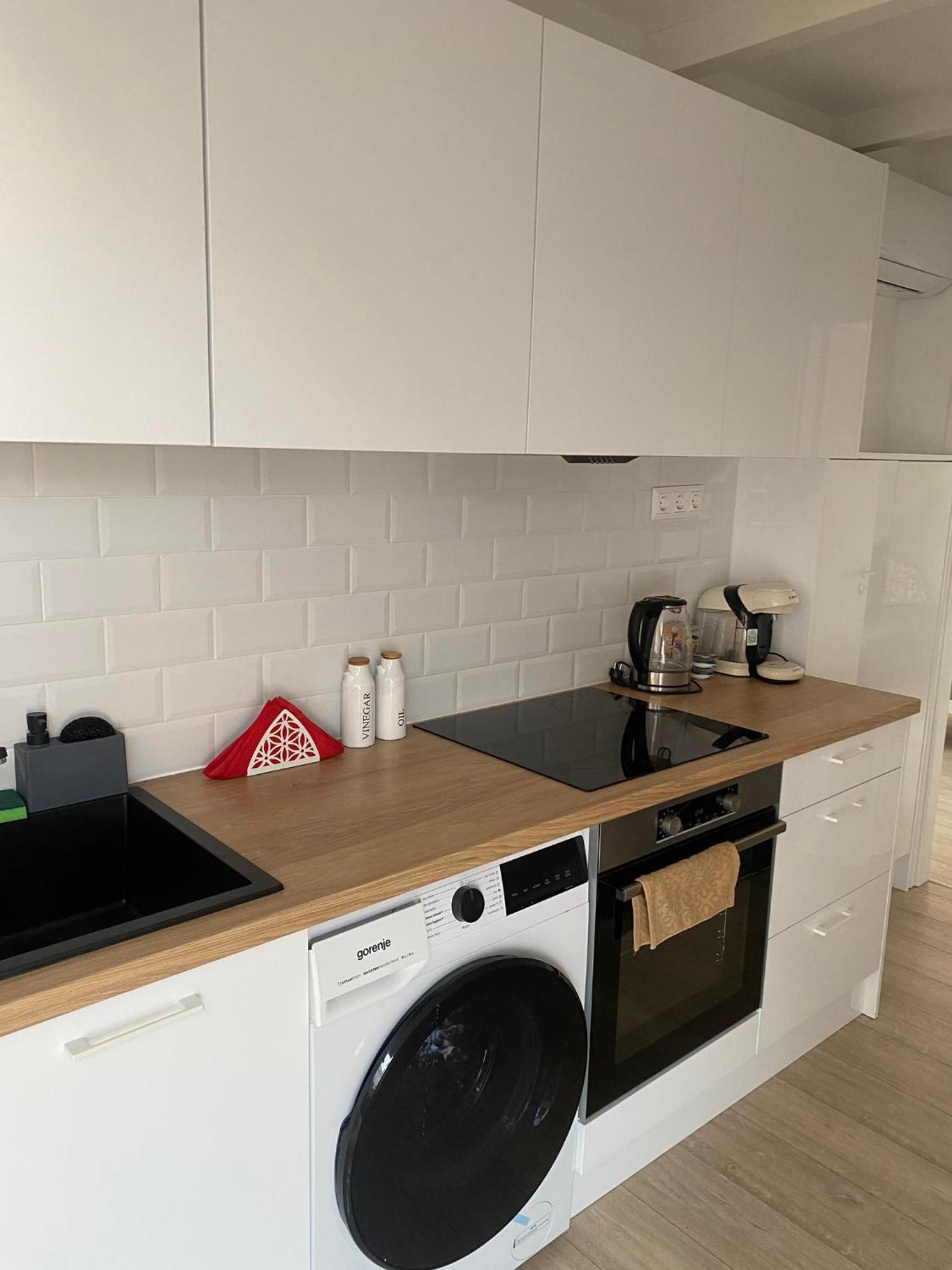 R77 Apartment Downtown - Penthouse Budapest Luaran gambar
